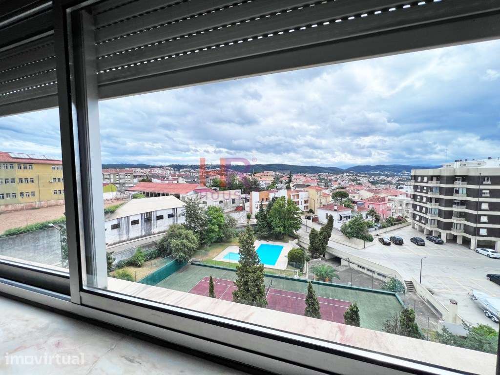 Coimbra arrenda-se quarto zona da Avenida Dias da Silva em Coimbra. - Grande imagem: 5/17