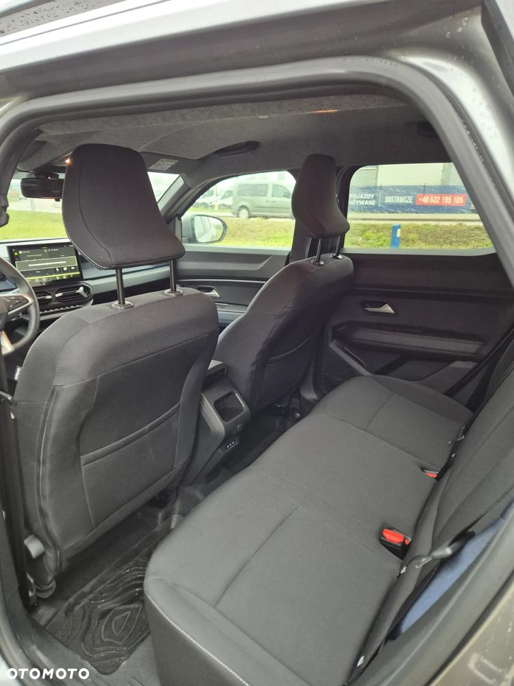 Dacia Duster 1.6 Full Hybrid 140 Journey MMT - 15