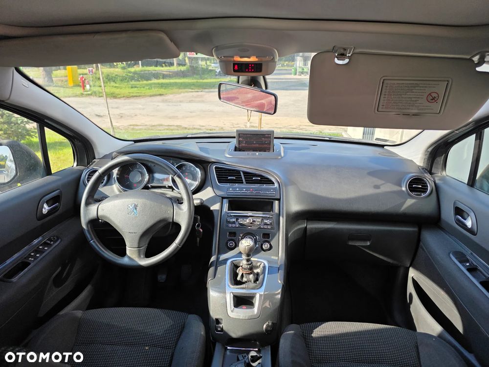 Peugeot 5008 1.6 HDi Premium - 9
