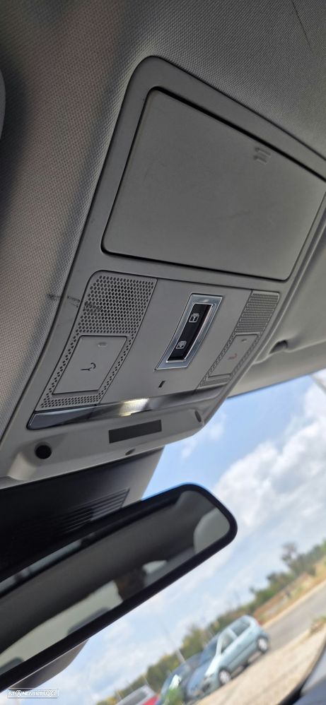 Land Rover Range Rover Evoque 2.0 TD4 SE Dynamic Auto - 17