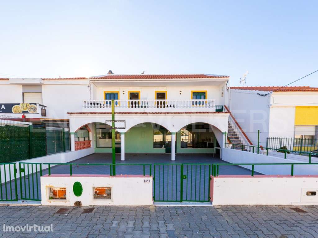 Edifício de Investimento em Altura com Comércio e Apartamentos - Grande imagem: 2/37