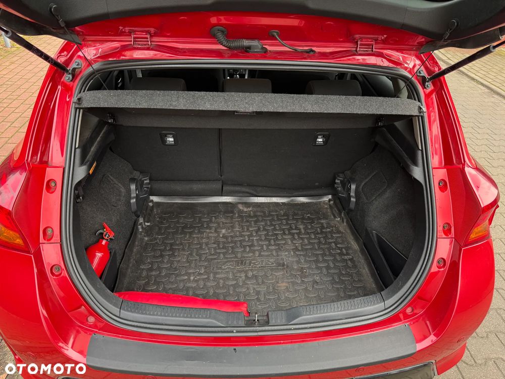 Toyota Auris 1.6 Executive - 7