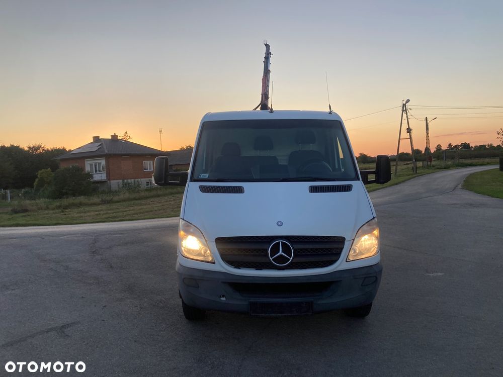 Mercedes-Benz Sprinter - 2