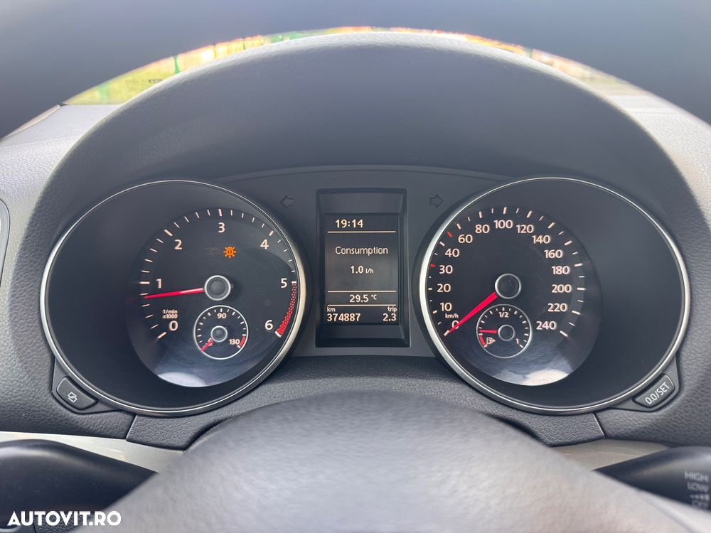 Volkswagen Golf - 13