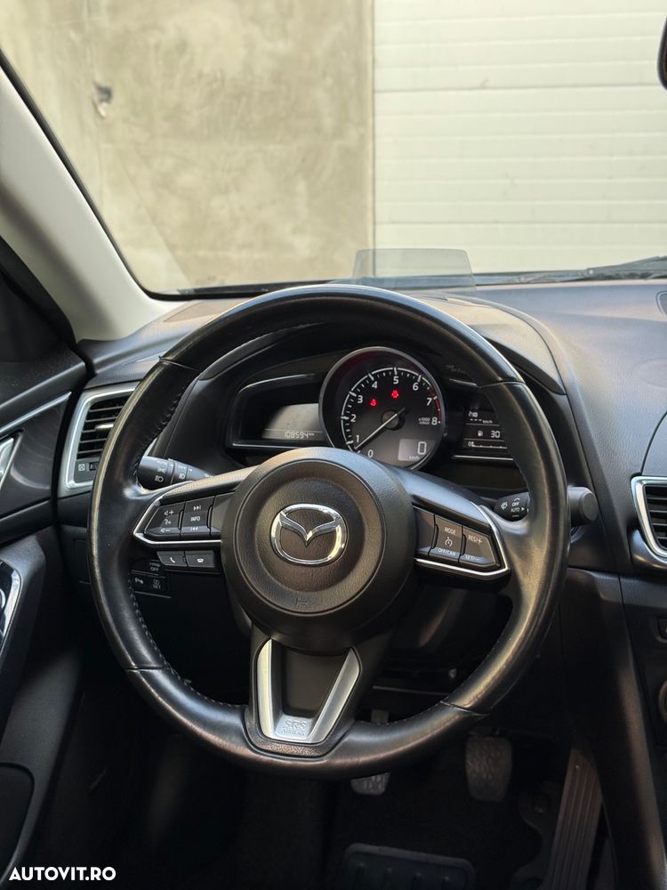 Mazda 3 G120 Revolution - 6