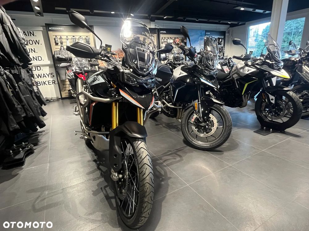 Triumph Tiger - 8