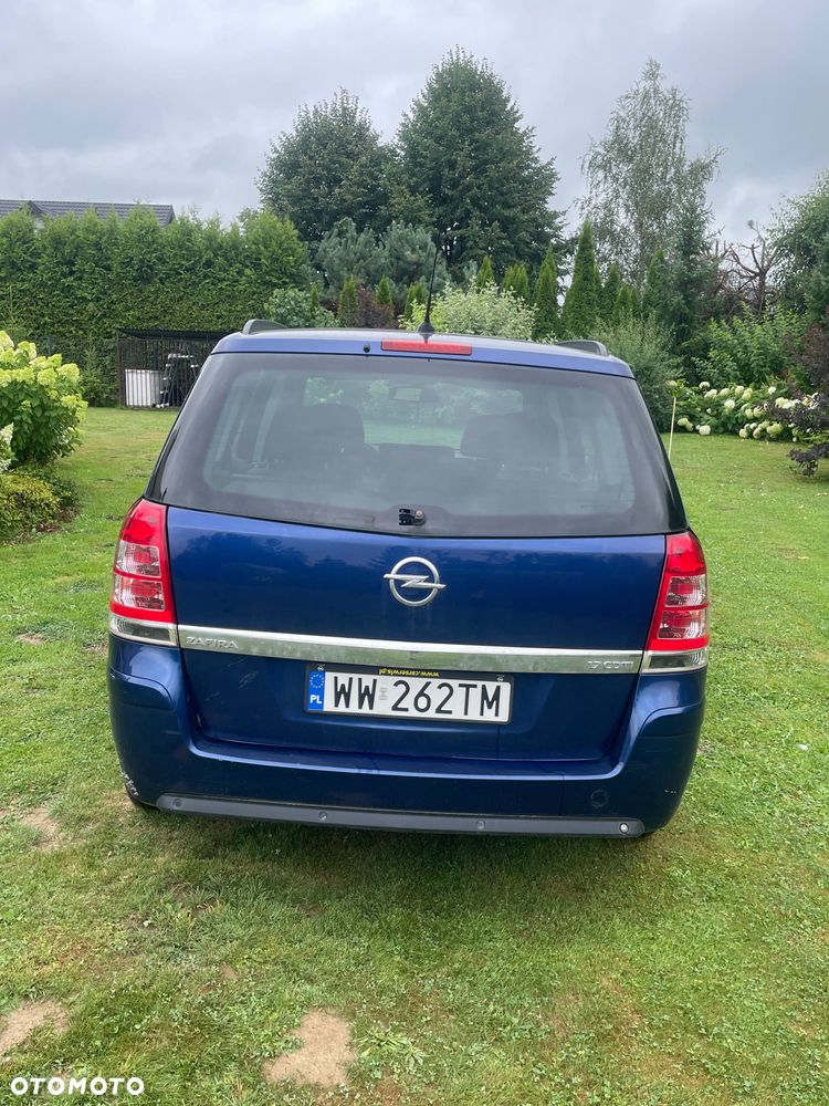 Opel Zafira - 3
