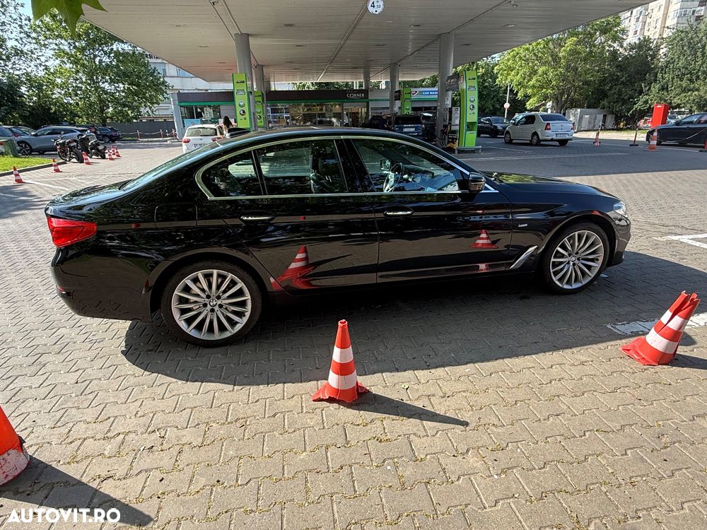 BMW Seria 5 530d xDrive Aut. Luxury Line - 24