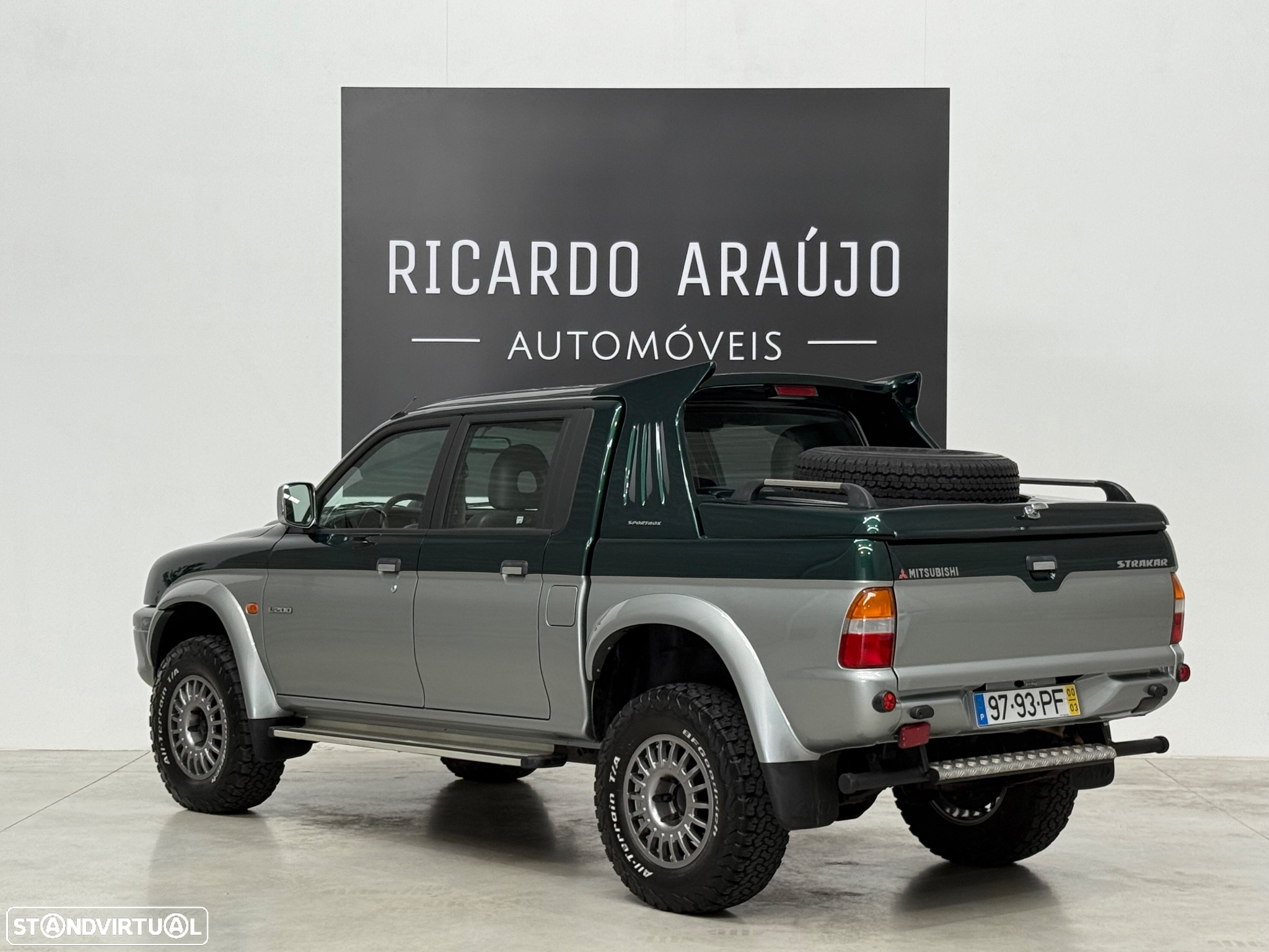 Mitsubishi L200 2.5 TD Strakar Sport CD - 3