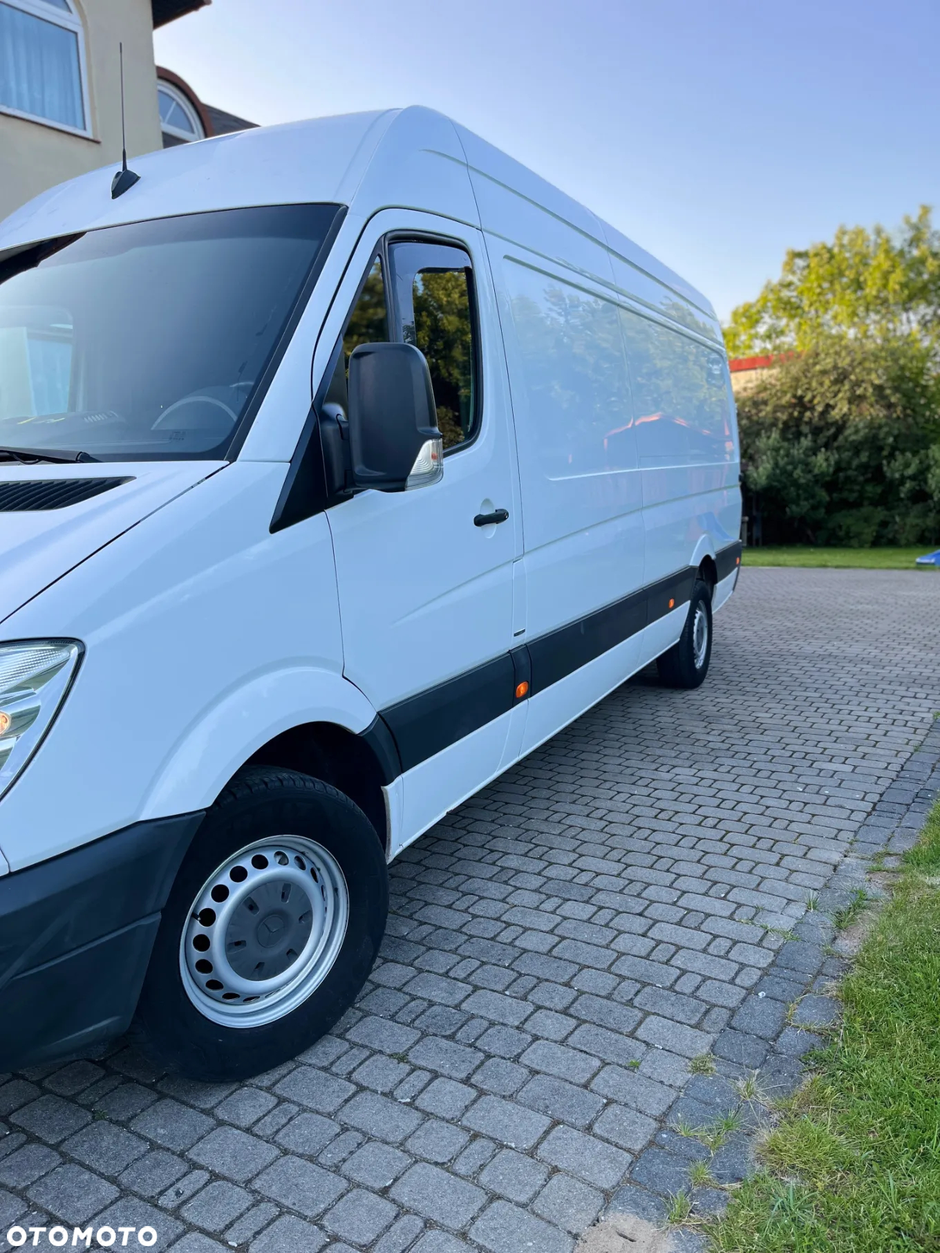 Mercedes-Benz Sprinter - 3
