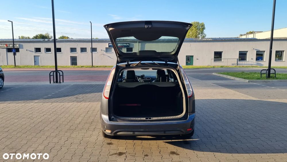 Ford Focus 2.0 TDCi DPF Titanium - 8