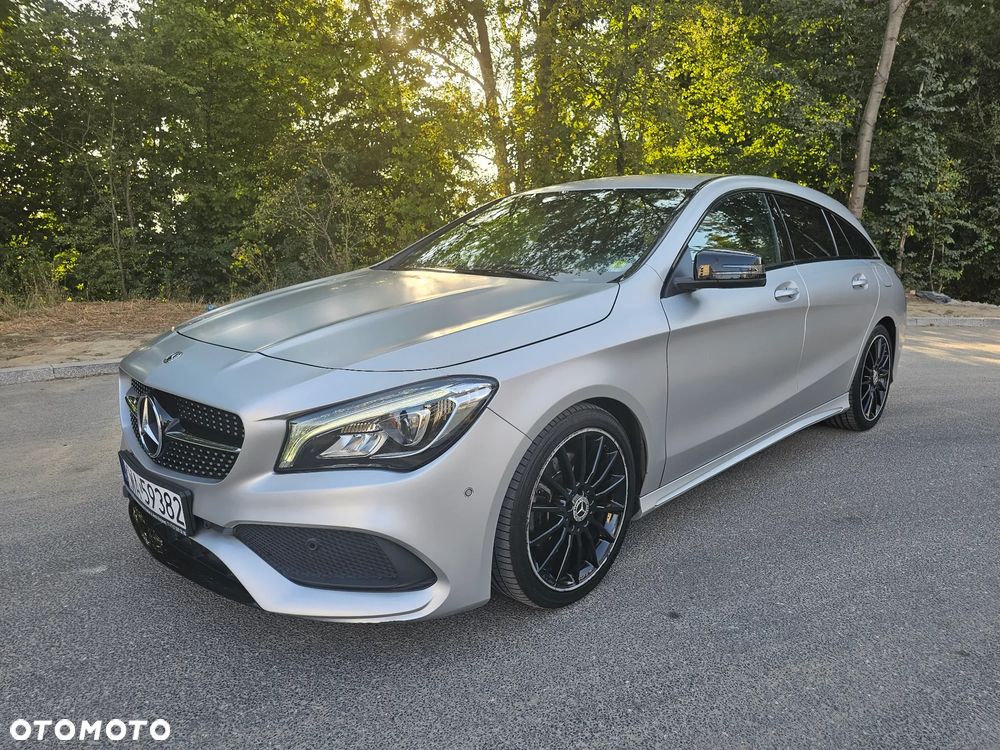 Mercedes-Benz CLA 220 4-Matic AMG Line - 4