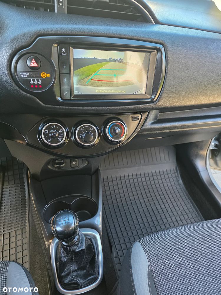 Toyota Yaris 1.5 20th Anniversary - 15