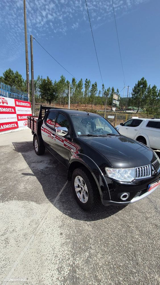 Mitsubishi L200 Pick Up 4x4 Inform Cabine Dupla - 3