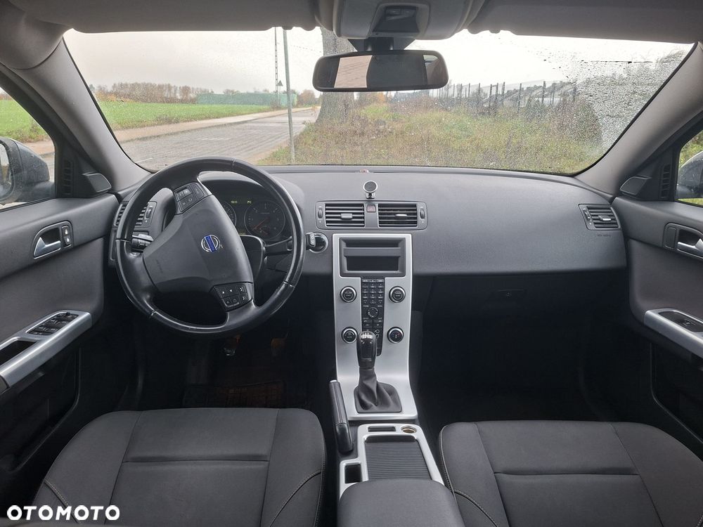 Volvo V50 - 6