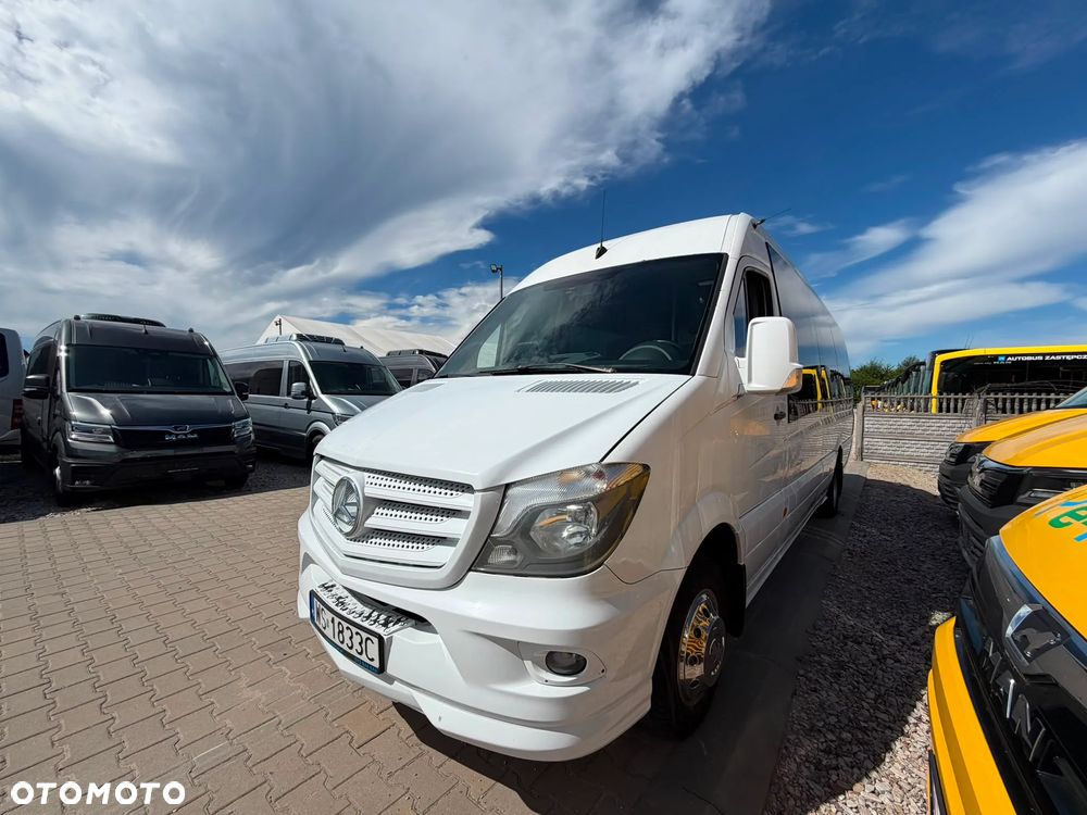Mercedes-Benz Sprinter 519 - 9