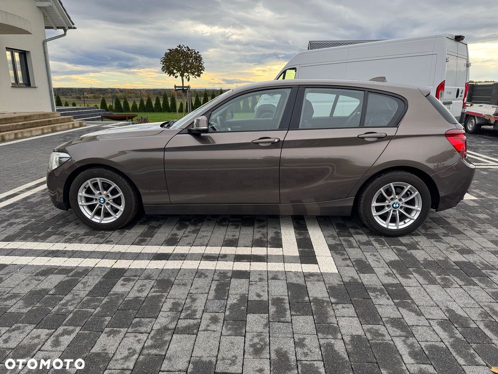 BMW Seria 1 116d - 14