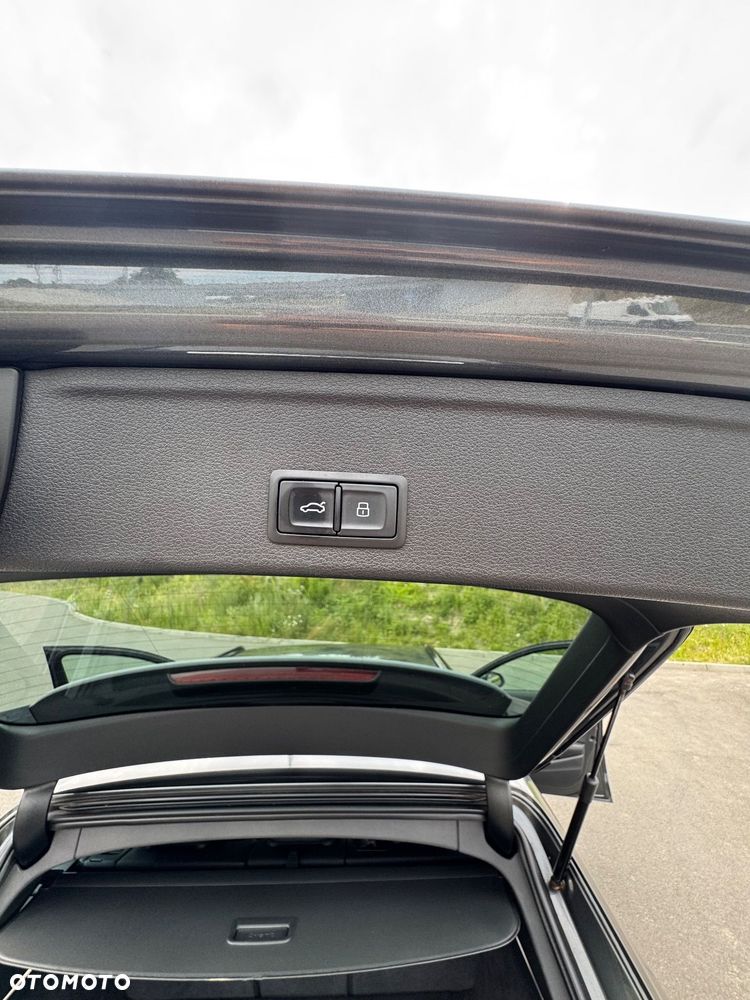 Audi A4 Avant 2.0 TDI S tronic - 5