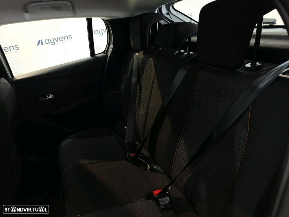 Peugeot 208 1.2 PureTech Style - 8