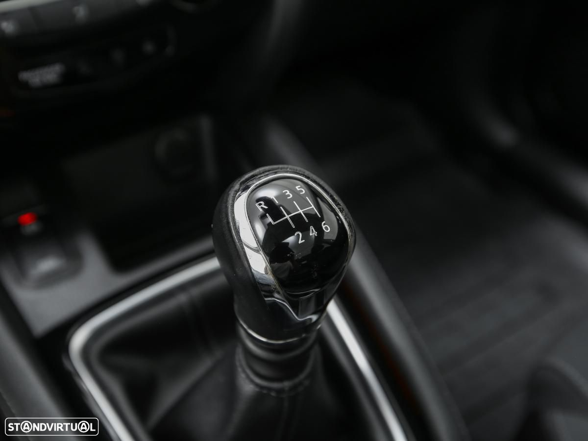 Nissan Qashqai 1.5 dCi N-Connecta - 25