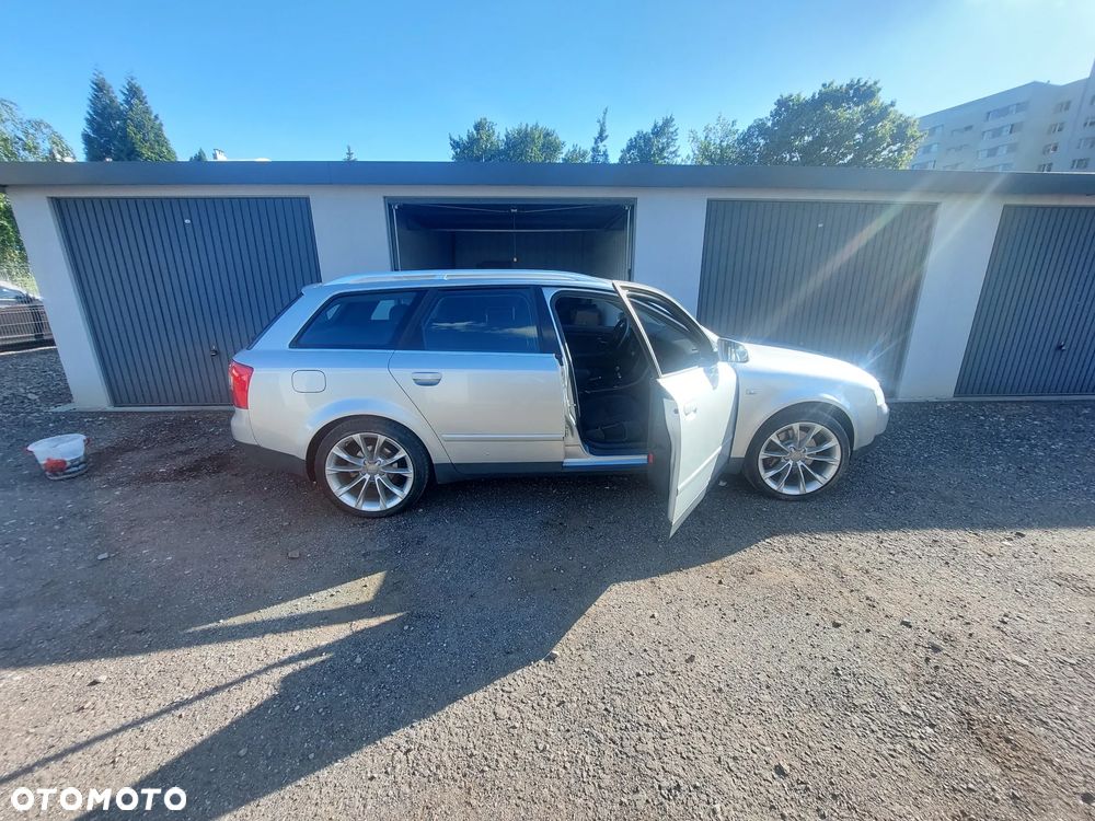 Audi A4 Avant 1.8 T quattro - 1