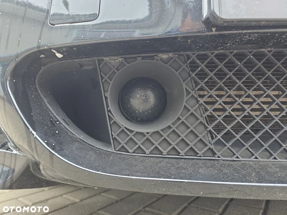 BMW Seria 5 545i - 26