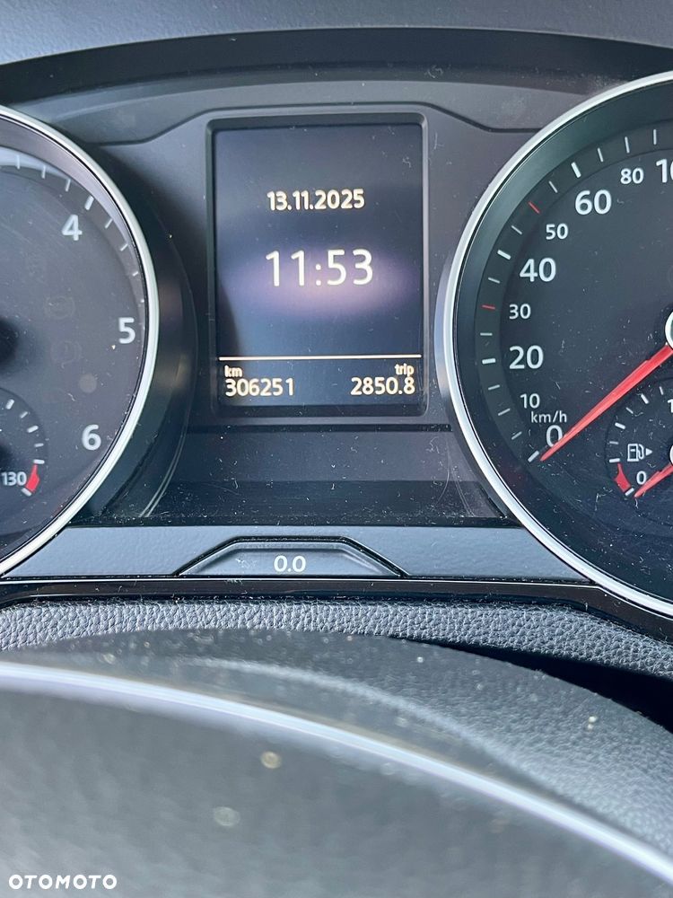 Volkswagen Passat 1.6 TDI BMT Comfortline - 6