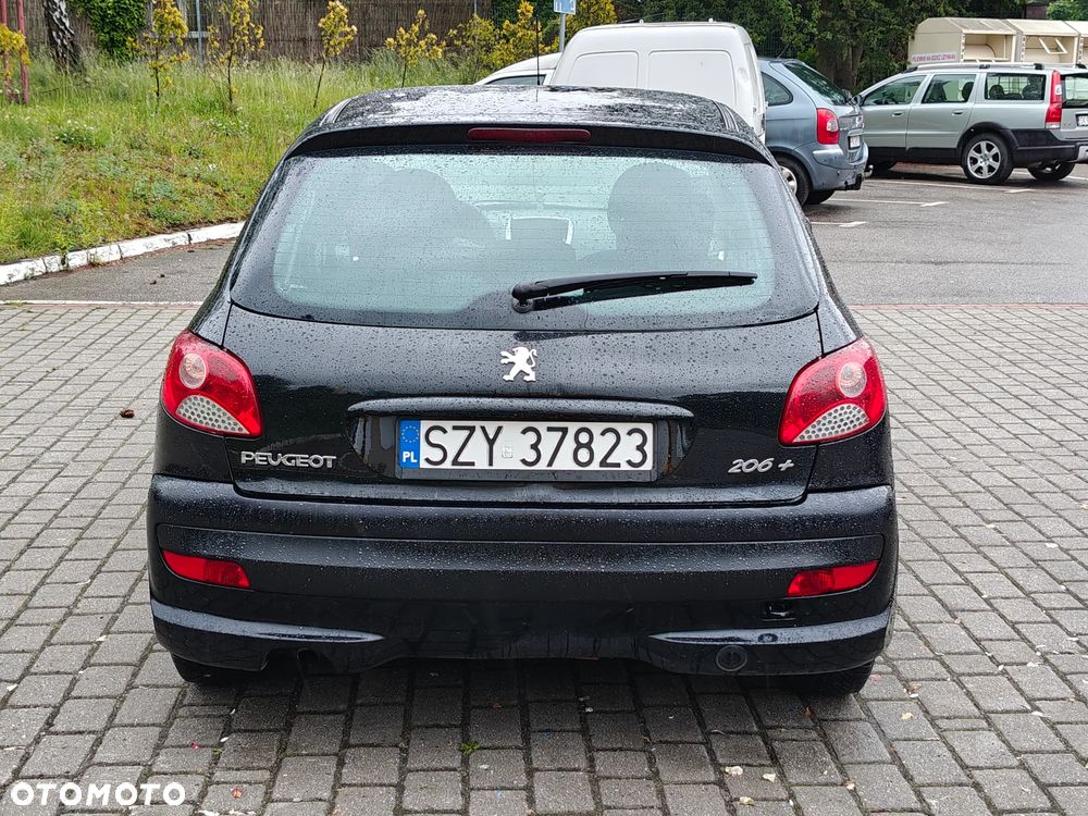 Peugeot 206 plus 1.1 Presence Euro5 - 16
