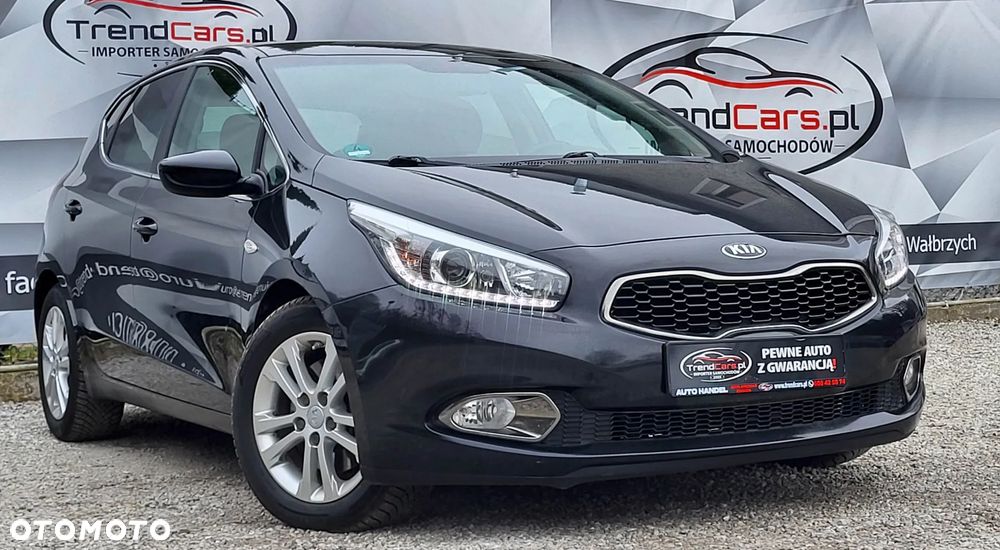 Kia Ceed 1.6 GDI ISG Spirit - 11