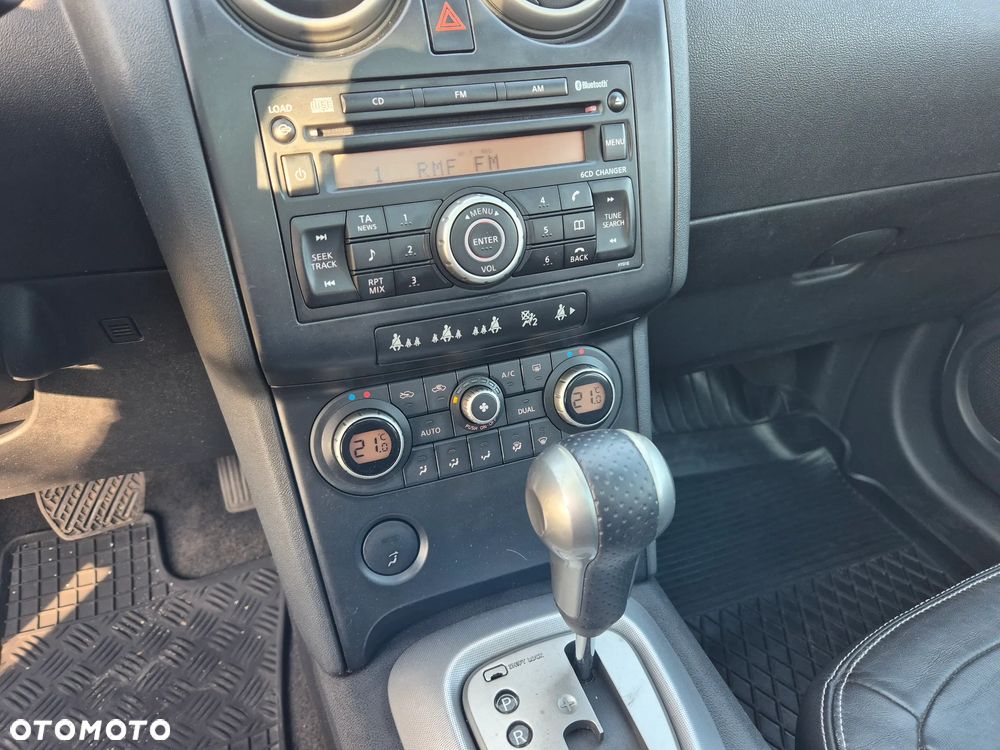 Nissan Qashqai 2.0 Acenta CVT - 31