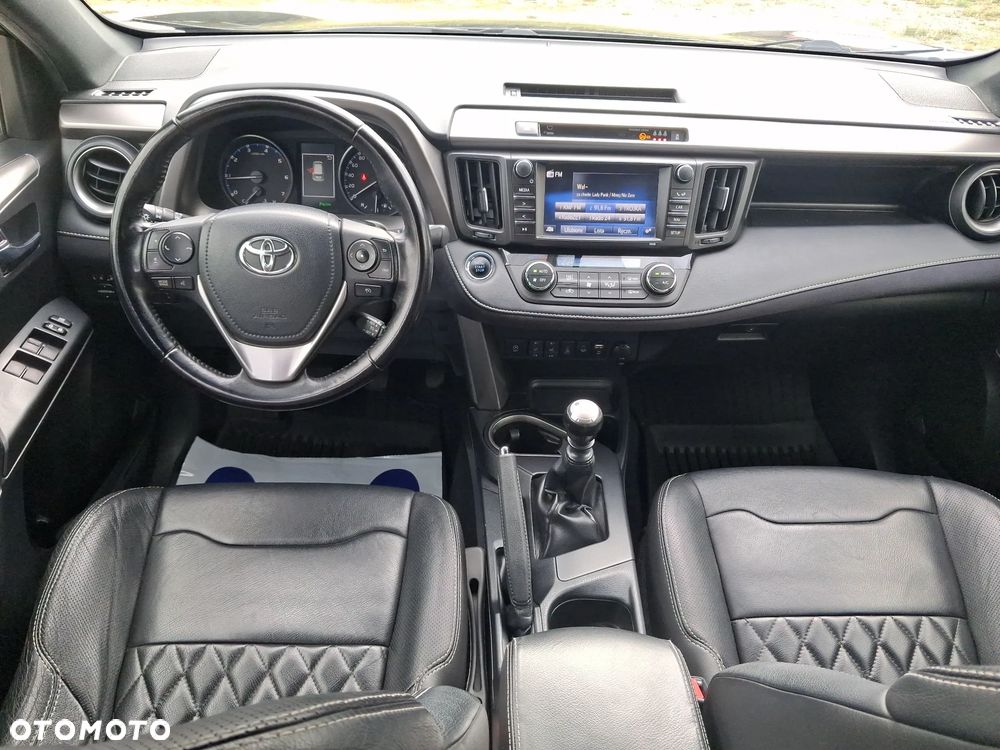 Toyota RAV4 2.0 D-4D Premium 4x2 - 13