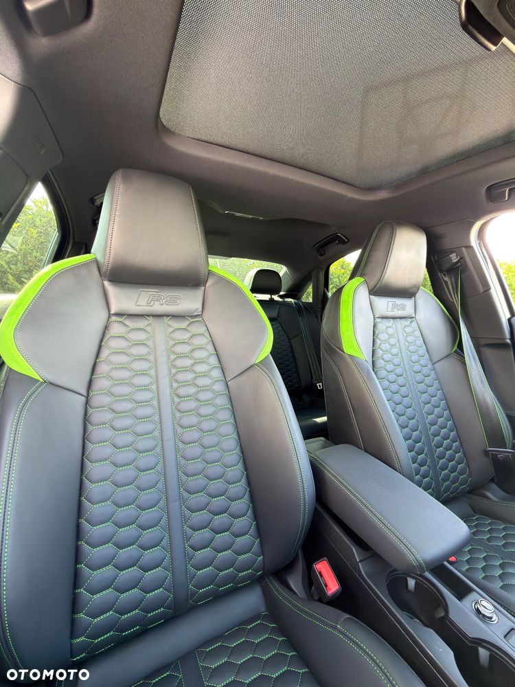 Audi RS3 Limousine 2.5 TFSI Quattro S tronic - 14