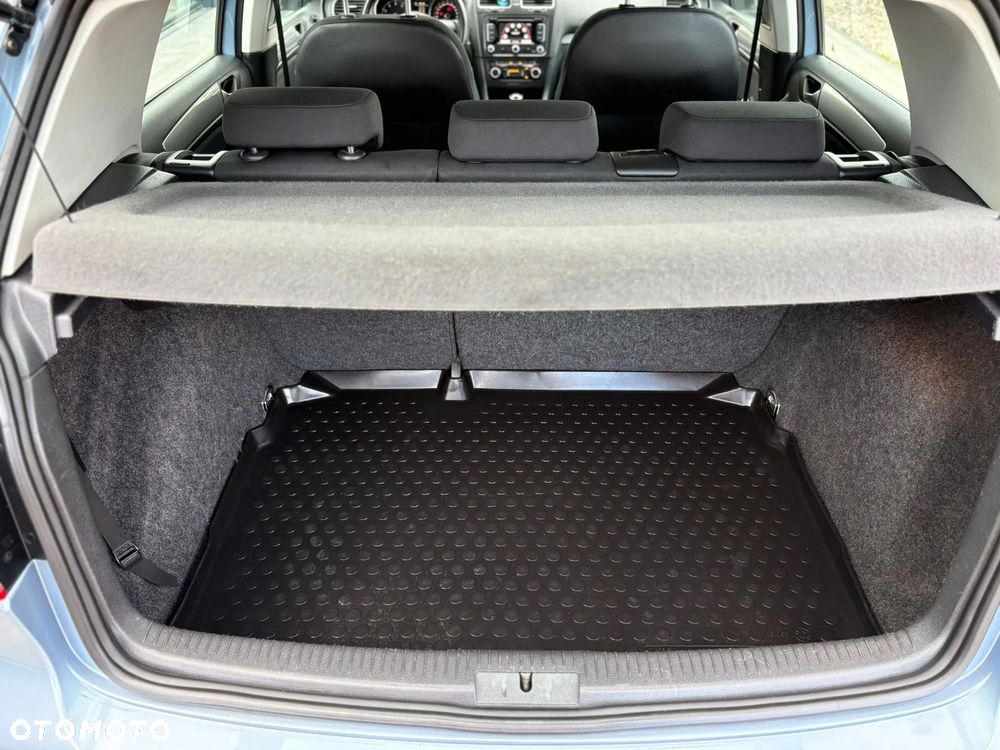 Volkswagen Golf 1.6 Edition - 11