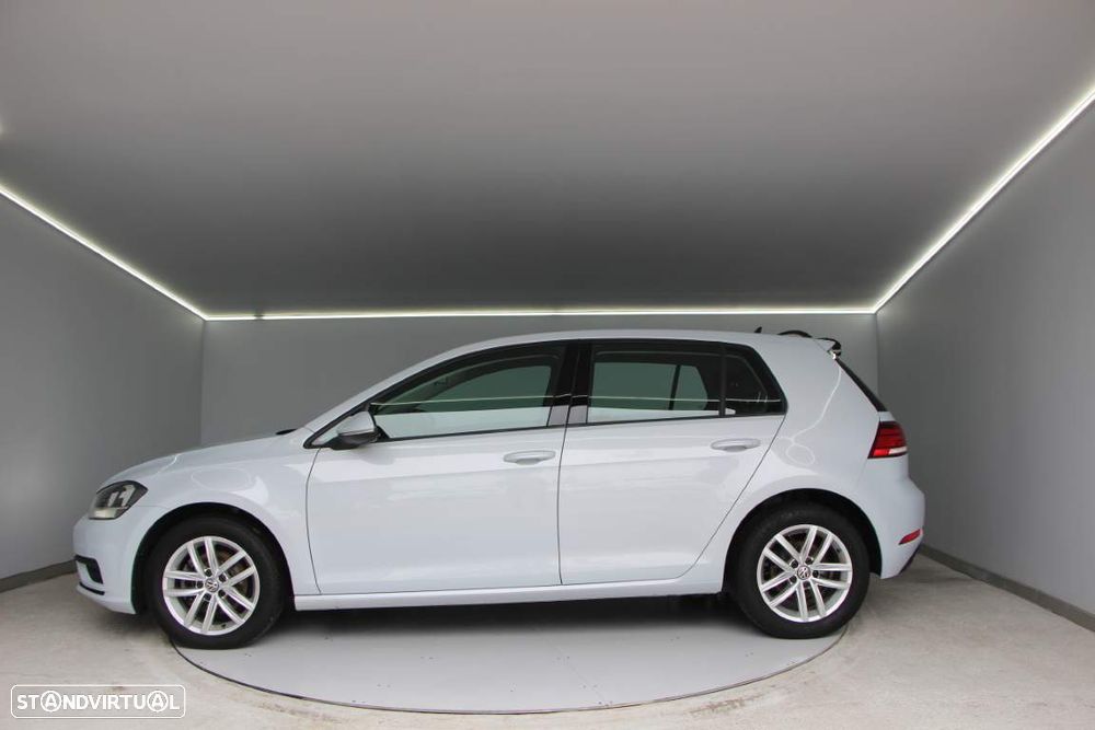 VW Golf 1.6 TDI Trendline - 11
