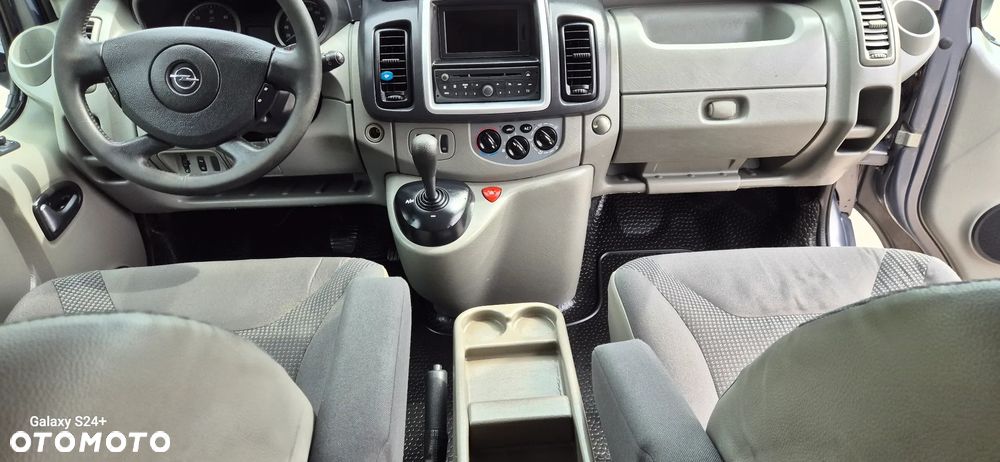 Opel Vivaro - 33