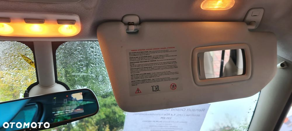 Renault Scenic 1.4 16V TCE Privilege - 17