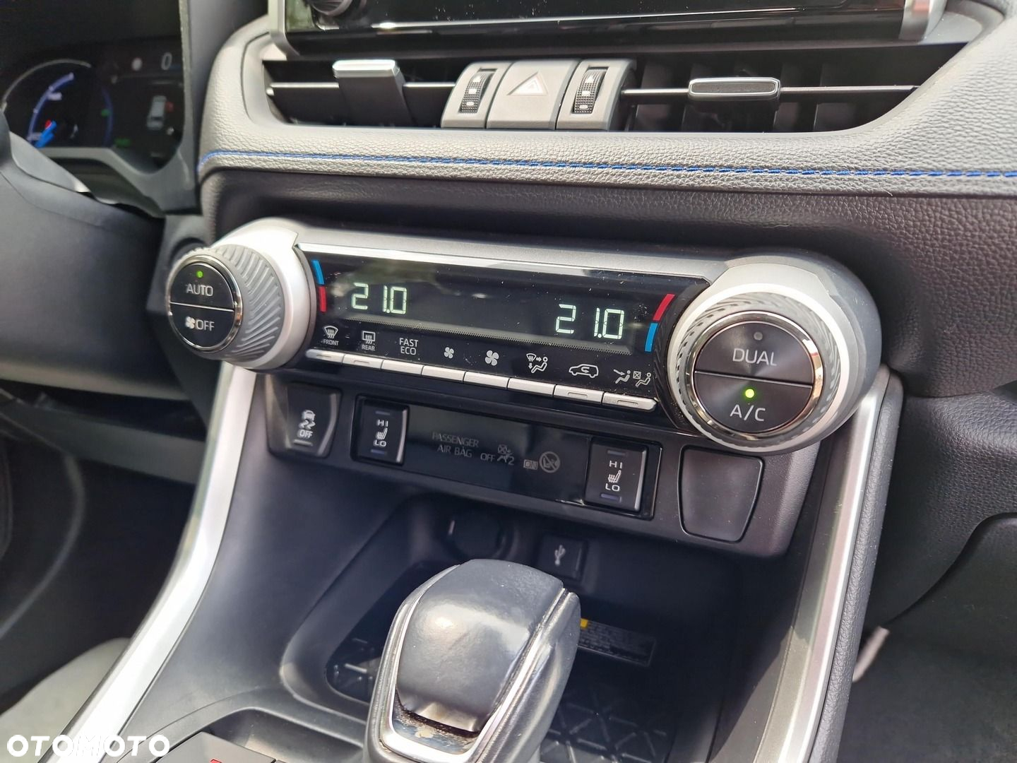Toyota RAV4 - 20