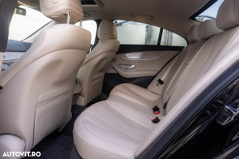 Mercedes-Benz CLS 450 4Matic 9G-TRONIC AMG Line - 37