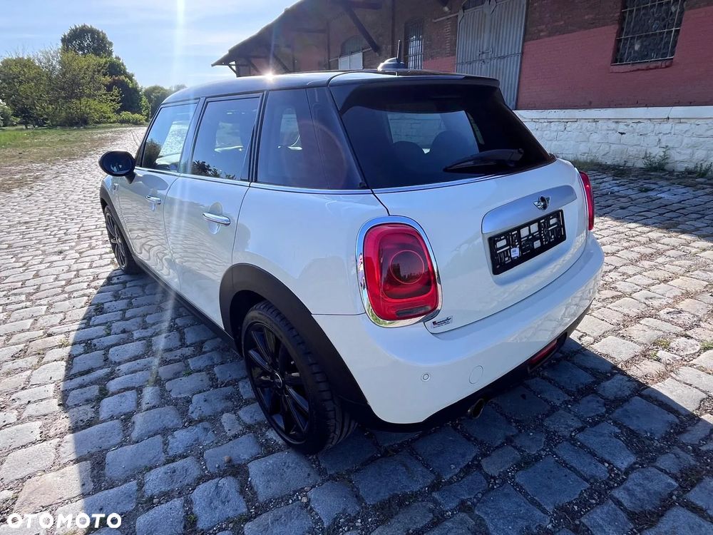MINI Cooper Standard - 6