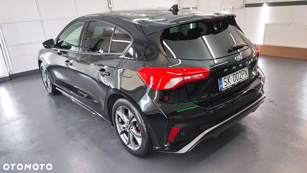 Ford Focus 1.5 EcoBoost ST-Line - 6