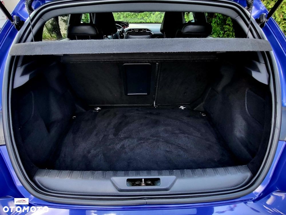 Peugeot 308 - 23