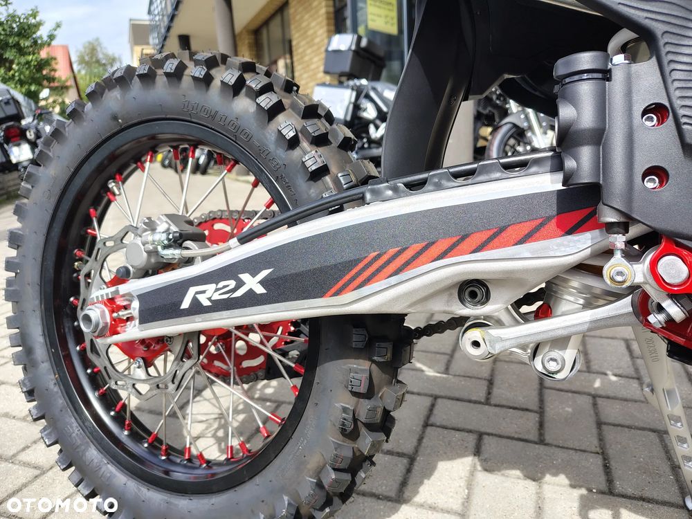 MRF Inny - 16