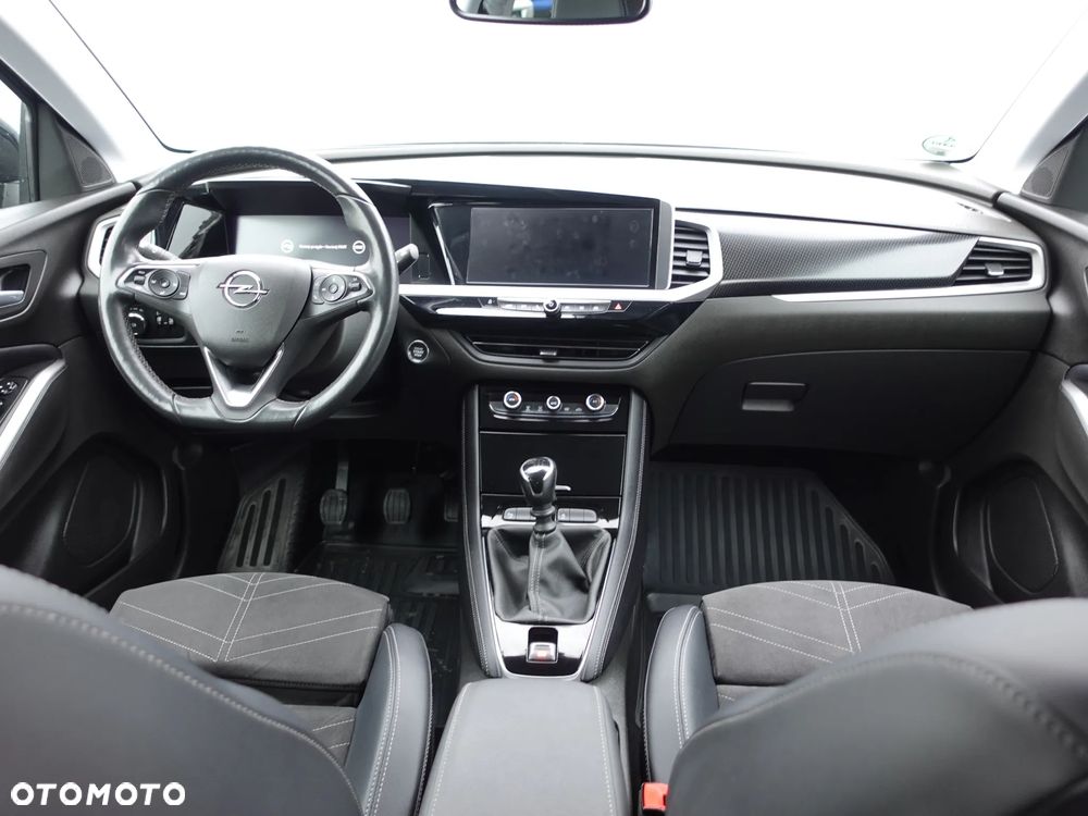 Opel Grandland 1.2 DI Business Elegance - 7