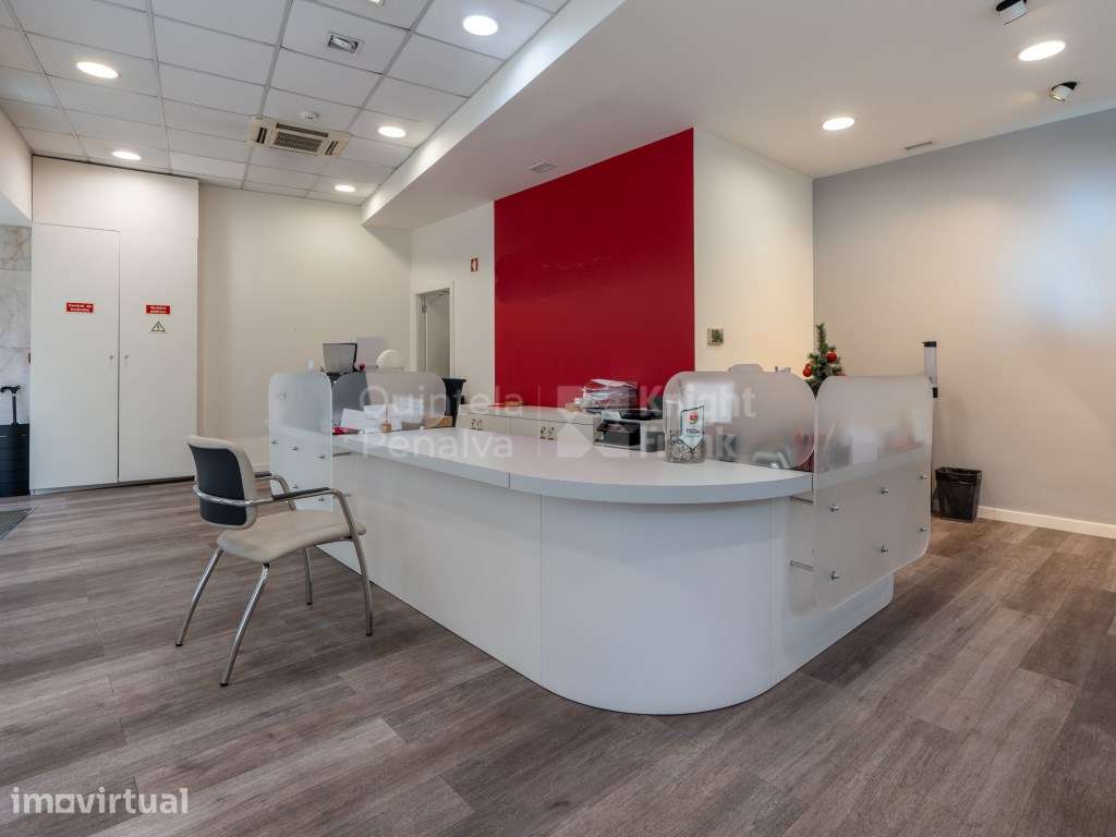 Loja 327 m² para venda nas Avenidas Novas - Grande imagem: 3/12