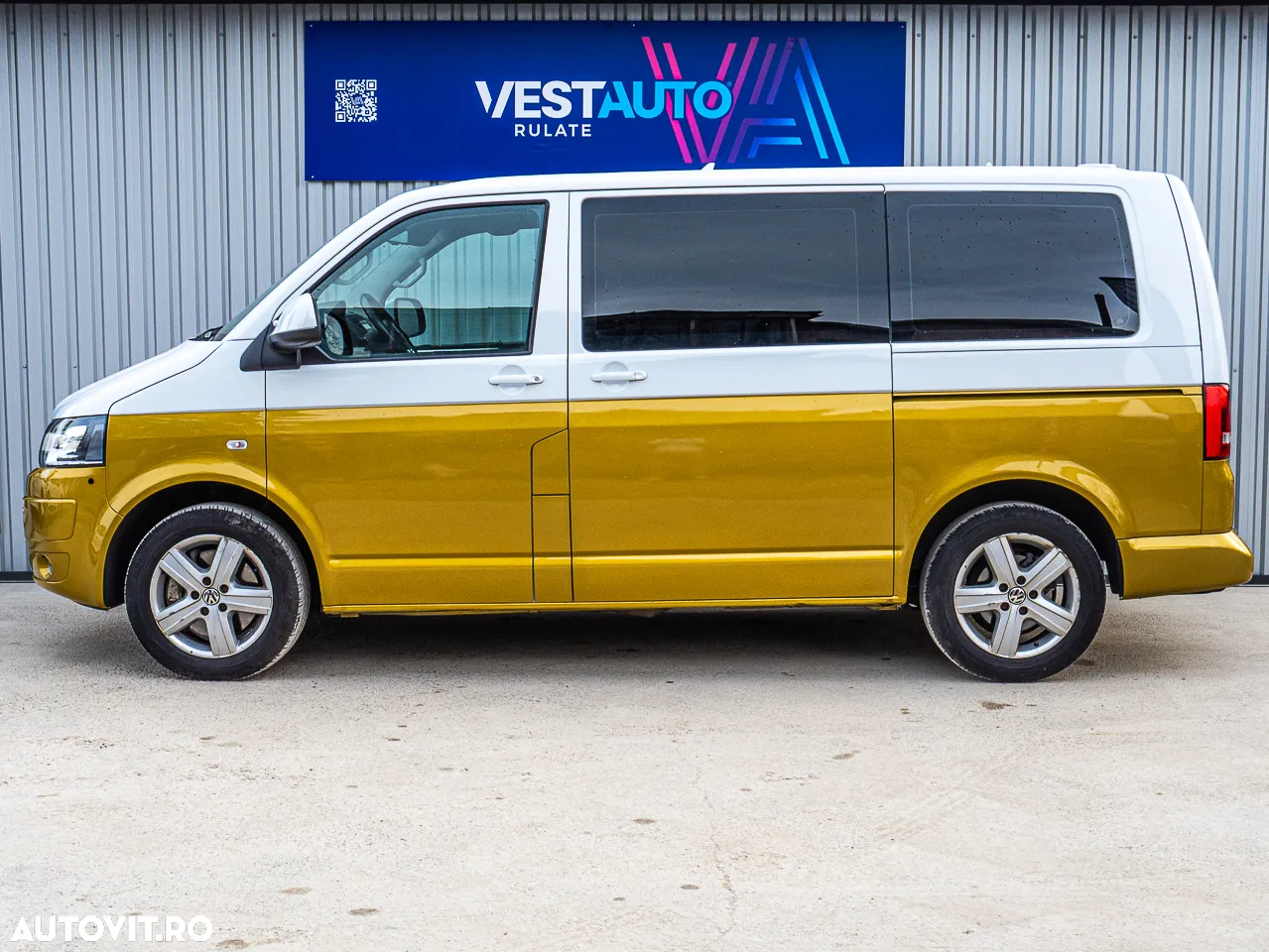 Volkswagen Multivan - 17
