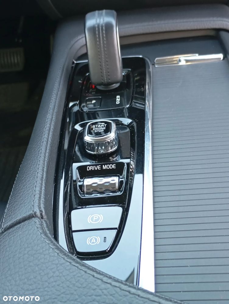 Volvo V90 B4 D Geartronic Momentum Pro - 20