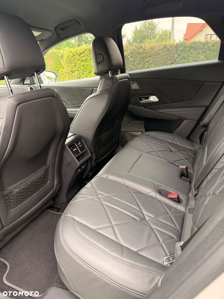 DS Automobiles DS 7 Crossback 1.6 E-Tense Performance Line + - 29