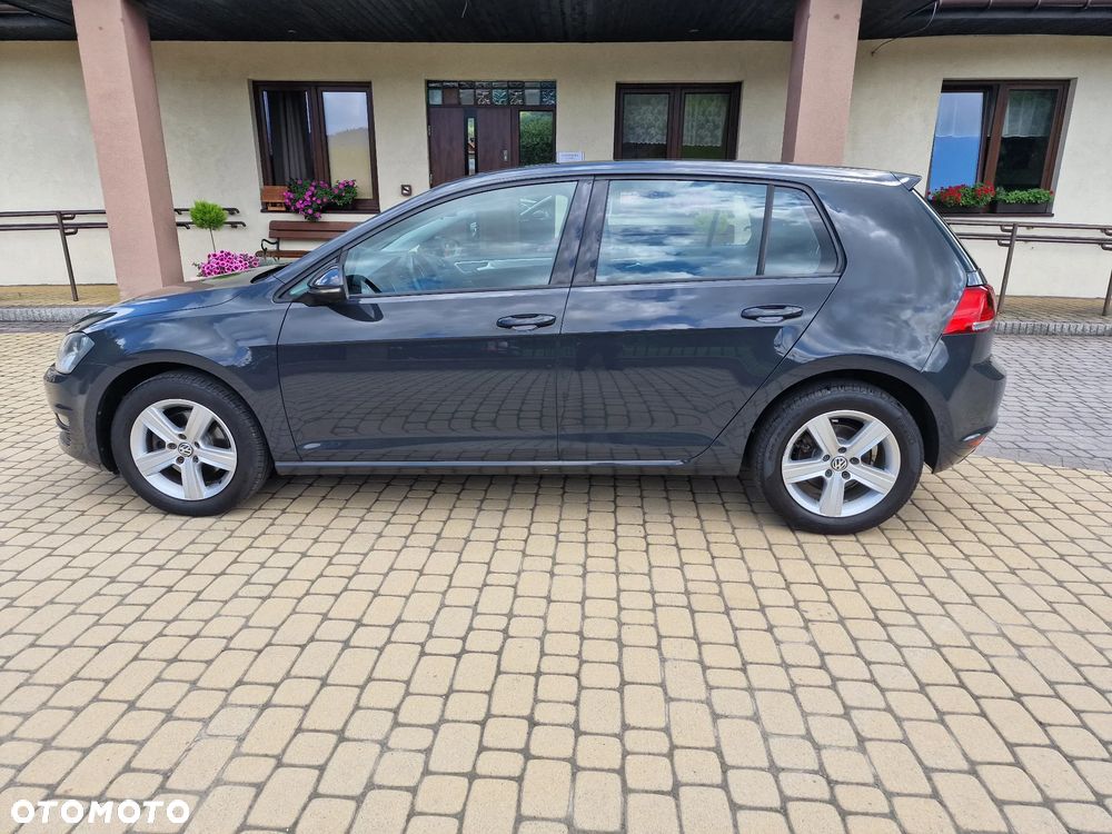 Volkswagen Golf - 4