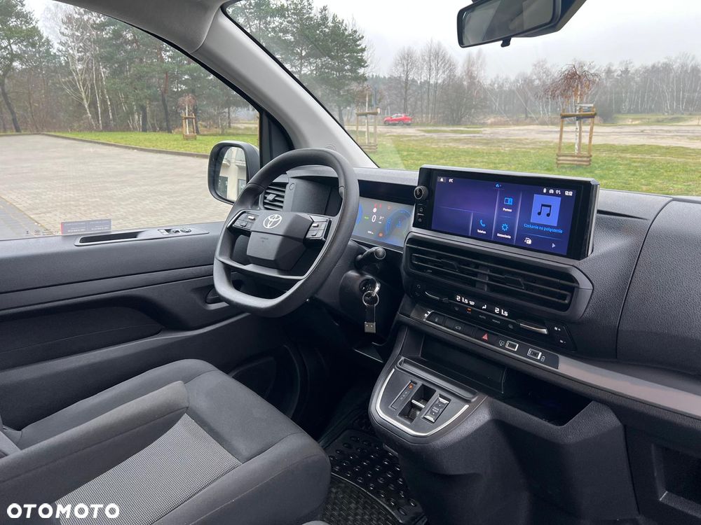 Toyota Proace Active - 11