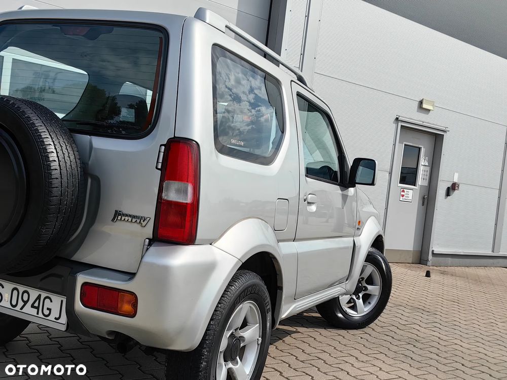 Suzuki Jimny 1.5 DDiS Club - 26